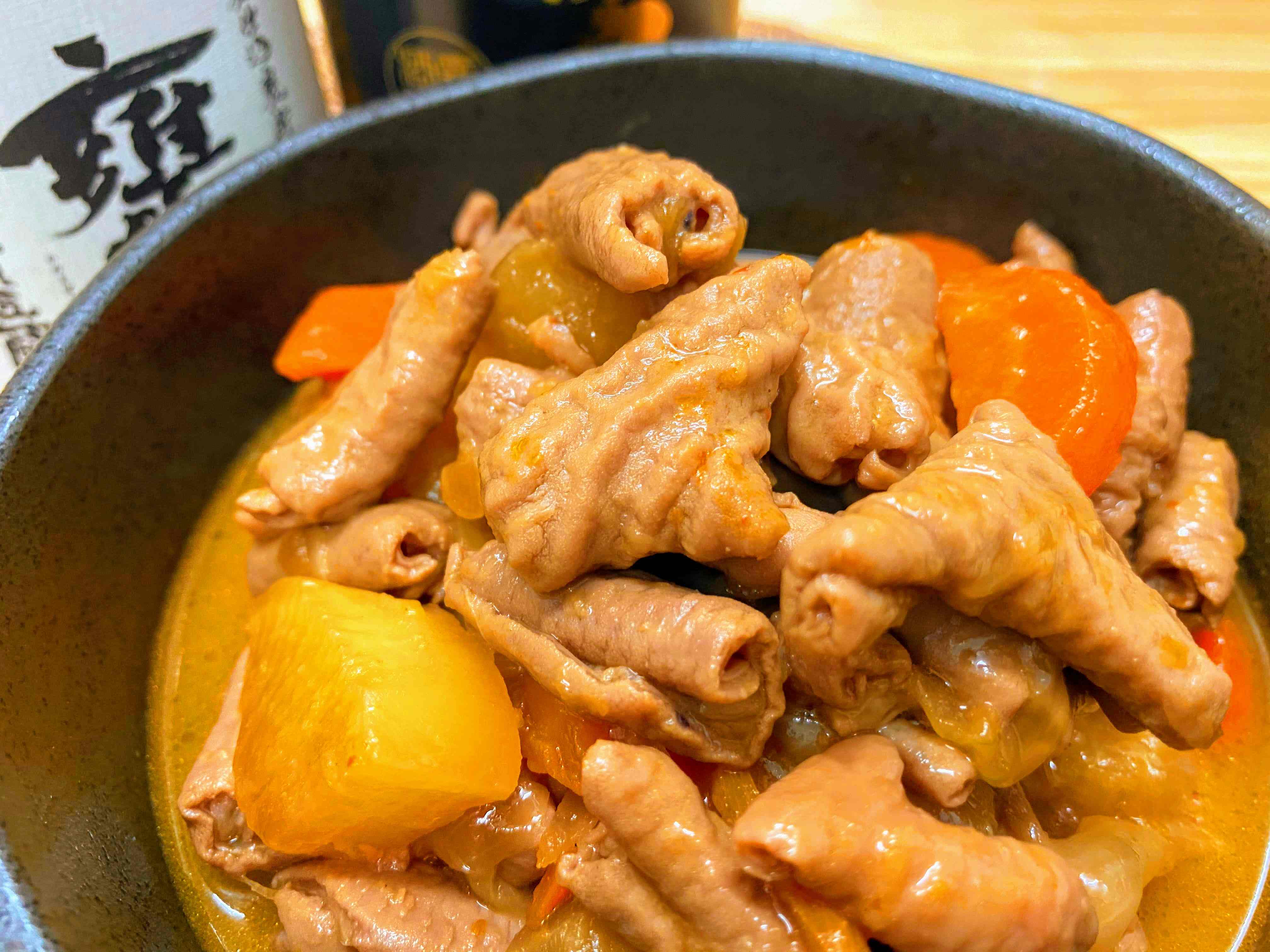 濃厚豚もつ煮込み